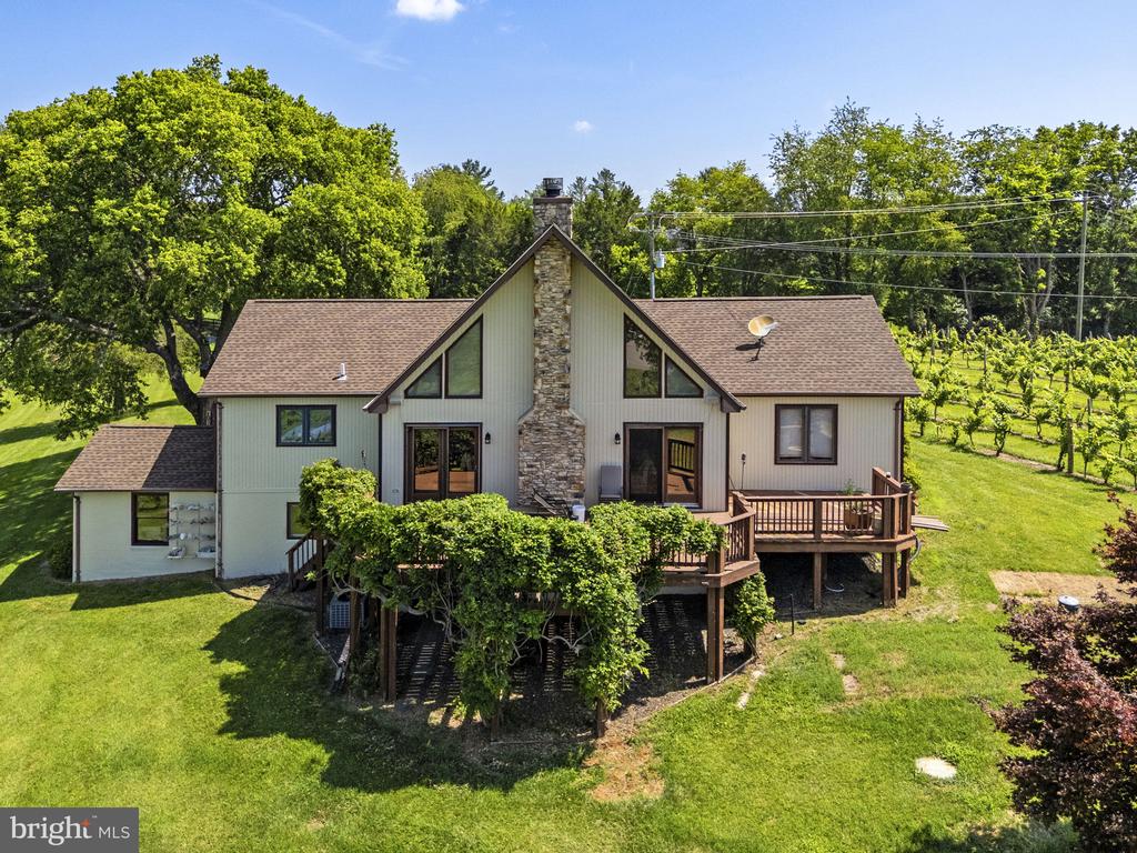 6190 GEORGETOWN RD, BROAD RUN, Virginia 20137, 3 Bedrooms Bedrooms, ,2 BathroomsBathrooms,Residential,6190 GEORGETOWN RD,VAFQ2022410 MLS # VAFQ2022410