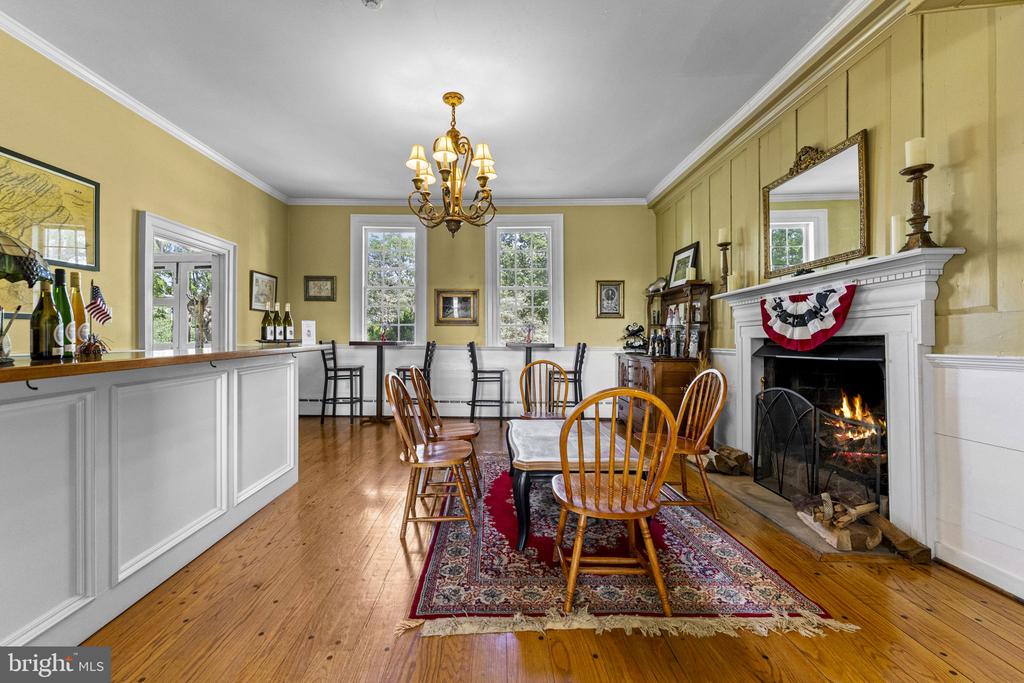 6190 GEORGETOWN RD, BROAD RUN, Virginia 20137, 3 Bedrooms Bedrooms, ,2 BathroomsBathrooms,Residential,6190 GEORGETOWN RD,VAFQ2022410 MLS # VAFQ2022410
