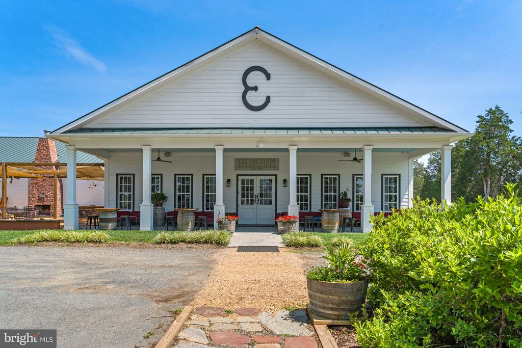 6190 GEORGETOWN RD, BROAD RUN, Virginia 20137, 3 Bedrooms Bedrooms, ,2 BathroomsBathrooms,Residential,6190 GEORGETOWN RD,VAFQ2022410 MLS # VAFQ2022410