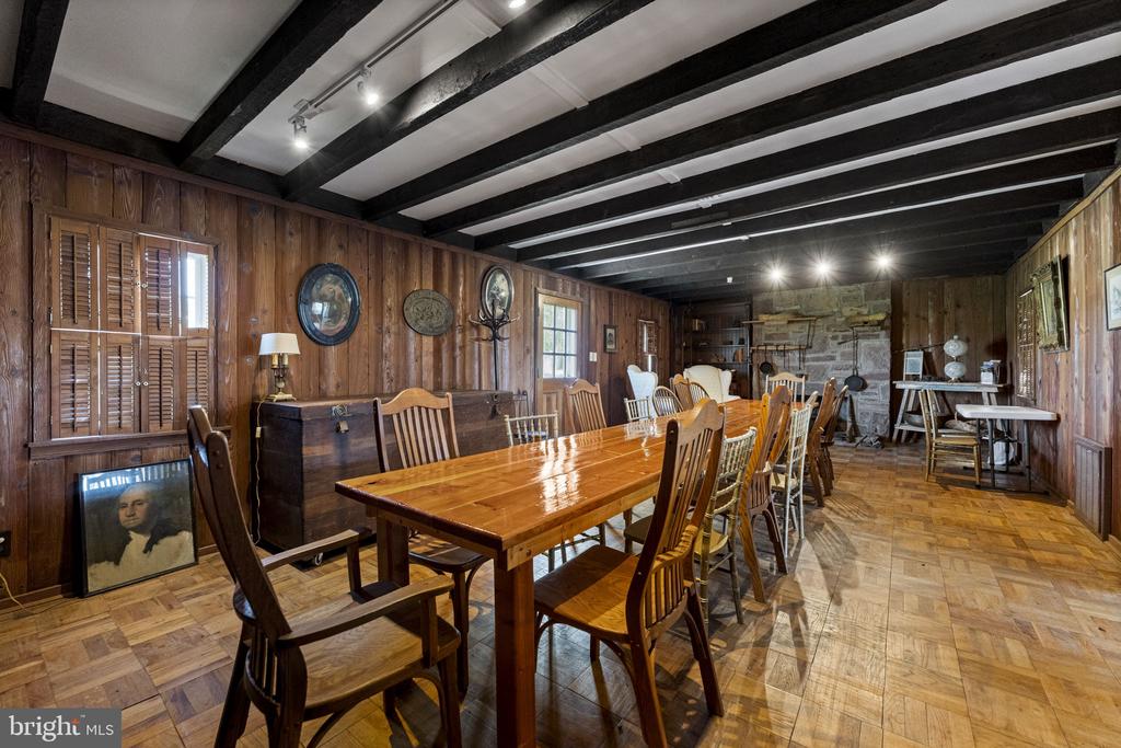 6190 GEORGETOWN RD, BROAD RUN, Virginia 20137, 3 Bedrooms Bedrooms, ,2 BathroomsBathrooms,Residential,6190 GEORGETOWN RD,VAFQ2022410 MLS # VAFQ2022410
