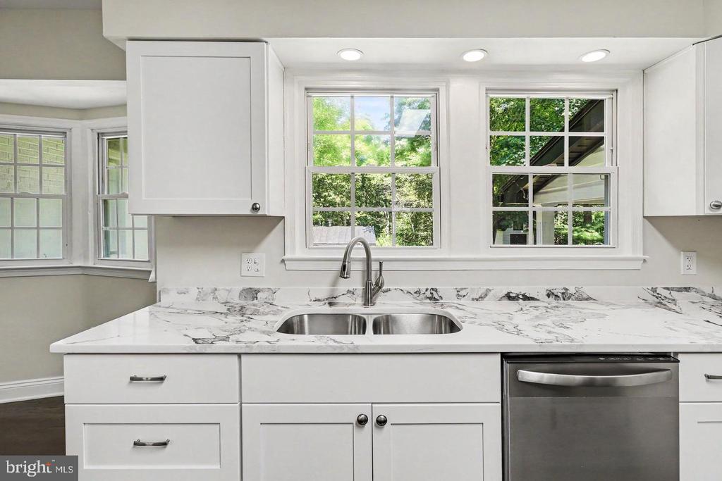 9825 VALLEY PO RD, SPOTSYLVANIA, Virginia 22551, 5 Bedrooms Bedrooms, ,3 BathroomsBathrooms,Residential,9825 VALLEY PO RD,VASP2043740 MLS # VASP2043740