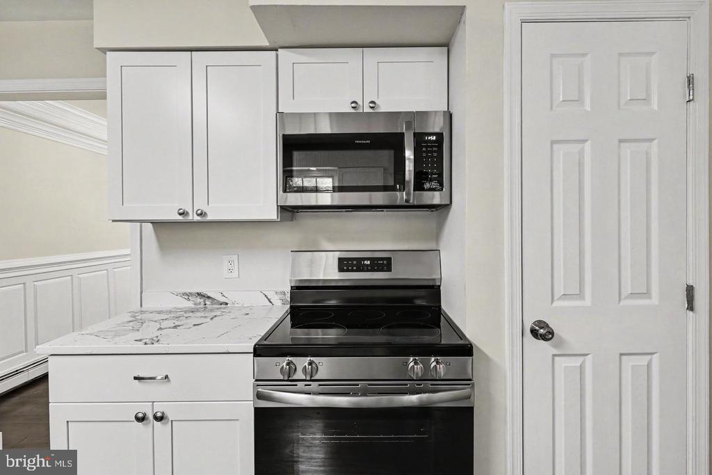 9825 VALLEY PO RD, SPOTSYLVANIA, Virginia 22551, 5 Bedrooms Bedrooms, ,3 BathroomsBathrooms,Residential,9825 VALLEY PO RD,VASP2043740 MLS # VASP2043740
