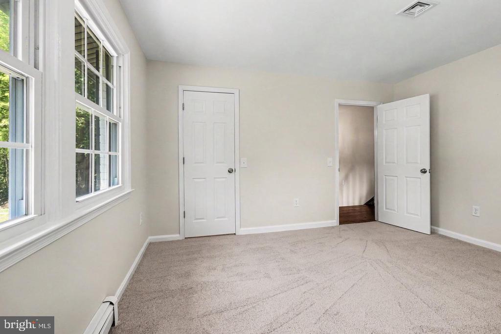 9825 VALLEY PO RD, SPOTSYLVANIA, Virginia 22551, 5 Bedrooms Bedrooms, ,3 BathroomsBathrooms,Residential,9825 VALLEY PO RD,VASP2043740 MLS # VASP2043740