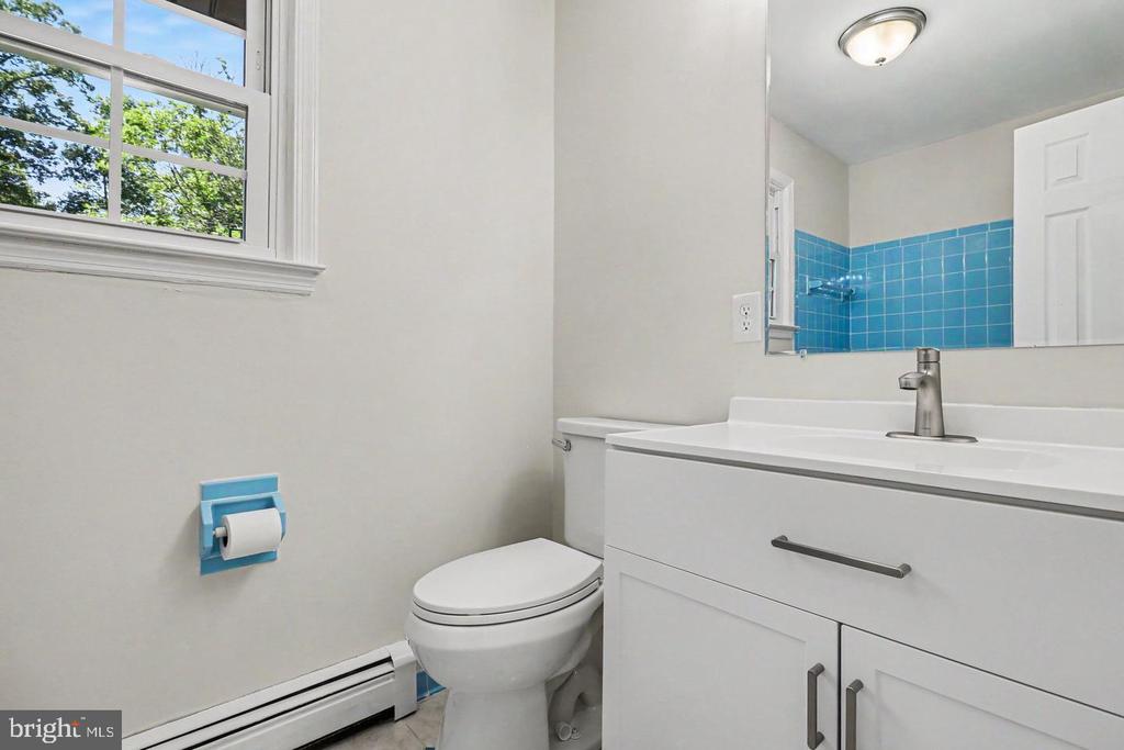 9825 VALLEY PO RD, SPOTSYLVANIA, Virginia 22551, 5 Bedrooms Bedrooms, ,3 BathroomsBathrooms,Residential,9825 VALLEY PO RD,VASP2043740 MLS # VASP2043740
