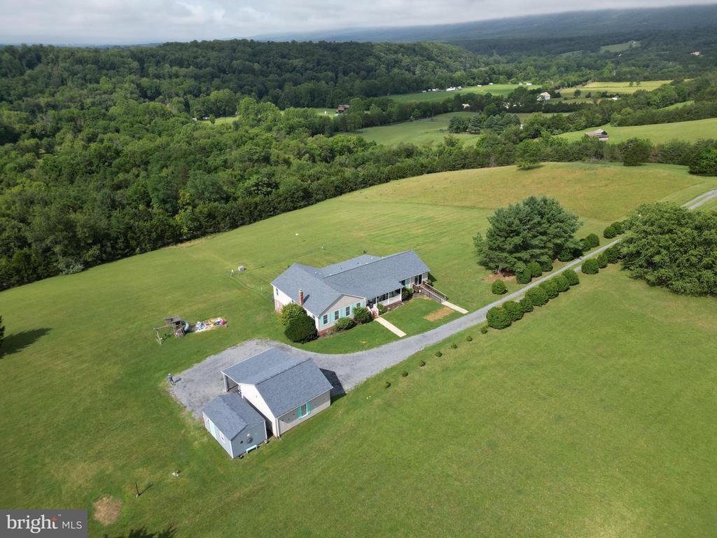 217 SILVER BELL LN, LURAY, Virginia 22835, 6 Bedrooms Bedrooms, ,3 BathroomsBathrooms,Residential,217 SILVER BELL LN,VAPA2006610 MLS # VAPA2006610 217 SILVER BELL LN, LURAY, Virginia 22835, 6 Bedrooms Bedrooms, ,3 BathroomsBathrooms,Residential,217 SILVER BELL LN,VAPA2006610 MLS # VAPA2006610