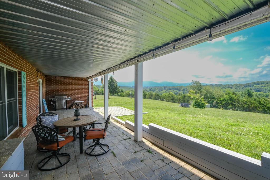217 SILVER BELL LN, LURAY, Virginia 22835, 6 Bedrooms Bedrooms, ,3 BathroomsBathrooms,Residential,217 SILVER BELL LN,VAPA2006610 MLS # VAPA2006610 217 SILVER BELL LN, LURAY, Virginia 22835, 6 Bedrooms Bedrooms, ,3 BathroomsBathrooms,Residential,217 SILVER BELL LN,VAPA2006610 MLS # VAPA2006610