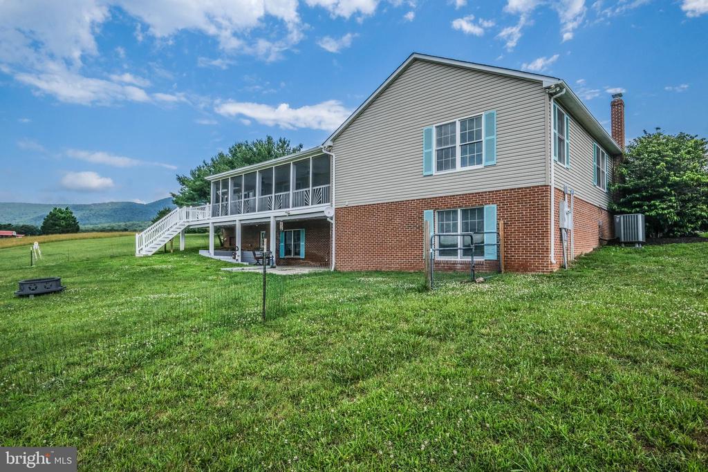 217 SILVER BELL LN, LURAY, Virginia 22835, 6 Bedrooms Bedrooms, ,3 BathroomsBathrooms,Residential,217 SILVER BELL LN,VAPA2006610 MLS # VAPA2006610 217 SILVER BELL LN, LURAY, Virginia 22835, 6 Bedrooms Bedrooms, ,3 BathroomsBathrooms,Residential,217 SILVER BELL LN,VAPA2006610 MLS # VAPA2006610