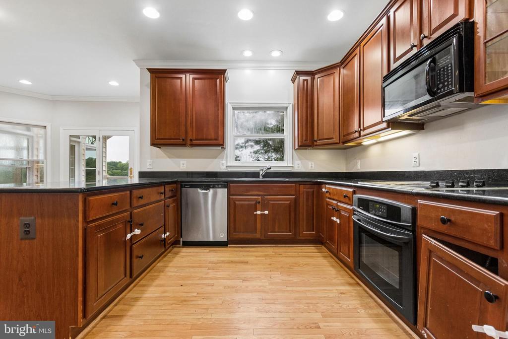 7317 RIVER RD, FREDERICKSBURG, Virginia 22407, 4 Bedrooms Bedrooms, ,4 BathroomsBathrooms,Residential,7317 RIVER RD,VASP2043576 MLS # VASP2043576 7317 RIVER RD, FREDERICKSBURG, Virginia 22407, 4 Bedrooms Bedrooms, ,4 BathroomsBathrooms,Residential,7317 RIVER RD,VASP2043576 MLS # VASP2043576
