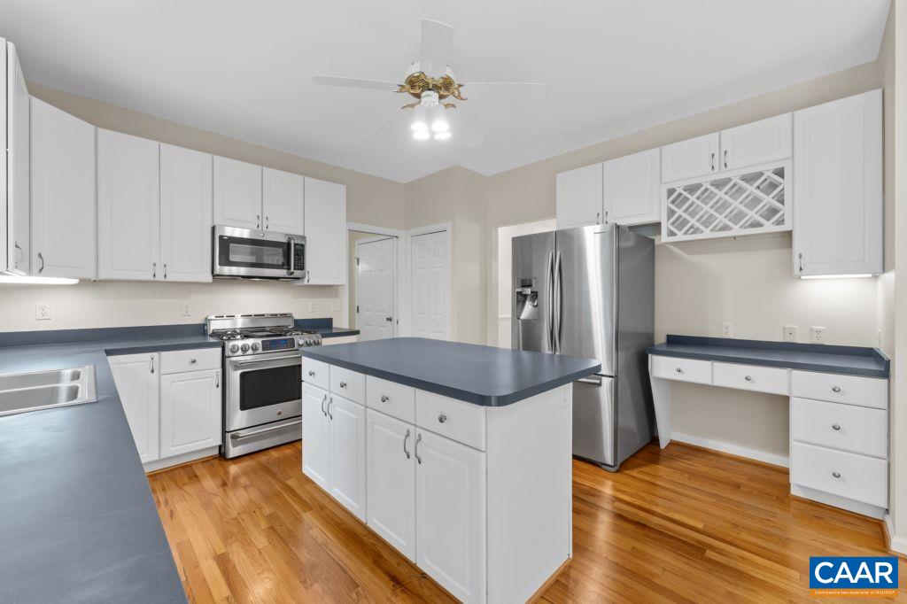 2669 KENDALWOOD LN, CHARLOTTESVILLE, Virginia 22911, 4 Bedrooms Bedrooms, ,3 BathroomsBathrooms,Residential,2669 KENDALWOOD LN,679338 MLS # 679338 2669 KENDALWOOD LN, CHARLOTTESVILLE, Virginia 22911, 4 Bedrooms Bedrooms, ,3 BathroomsBathrooms,Residential,2669 KENDALWOOD LN,679338 MLS # 679338