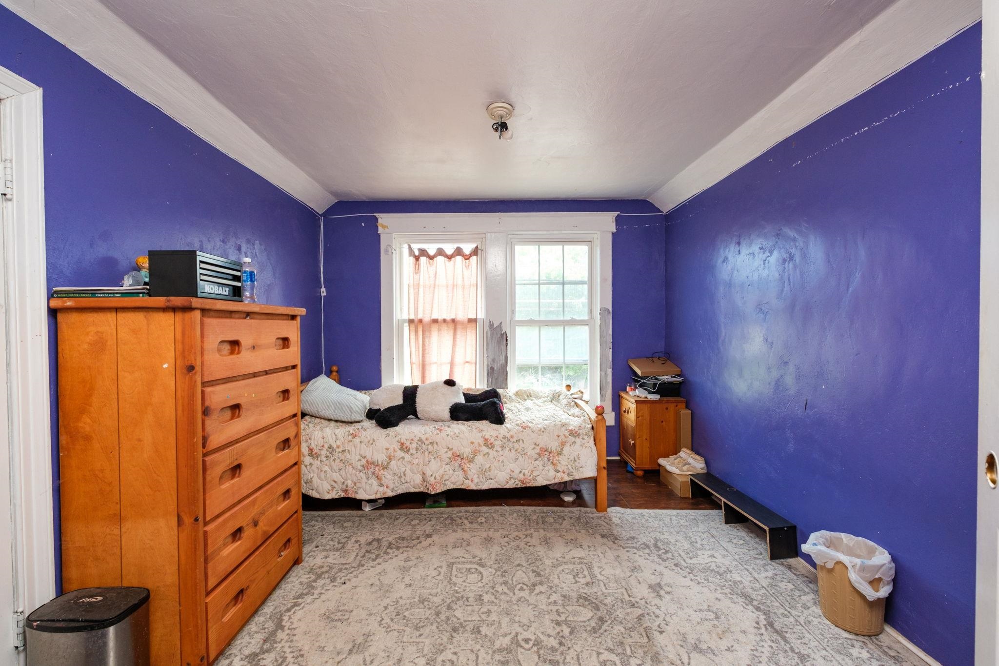233 N BAYARD AVE, WAYNESBORO, Virginia 22980, 4 Bedrooms Bedrooms, ,2 BathroomsBathrooms,Residential,233 N BAYARD AVE,679341 MLS # 679341