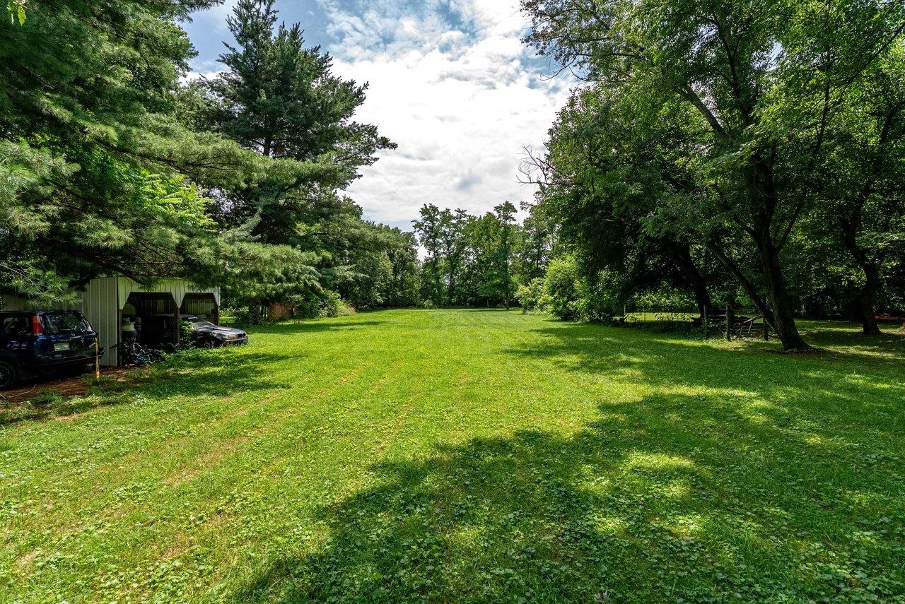 15524 EVERGREEN VALLEY RD, TIMBERVILLE, Virginia 22853, 3 Bedrooms Bedrooms, ,1 BathroomBathrooms,Residential,15524 EVERGREEN VALLEY RD,679342 MLS # 679342 15524 EVERGREEN VALLEY RD, TIMBERVILLE, Virginia 22853, 3 Bedrooms Bedrooms, ,1 BathroomBathrooms,Residential,15524 EVERGREEN VALLEY RD,679342 MLS # 679342