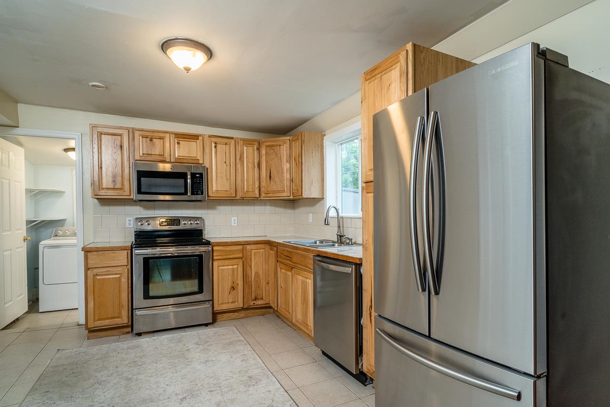 383 COLLICELLO ST, HARRISONBURG, Virginia 22802, 4 Bedrooms Bedrooms, ,2 BathroomsBathrooms,Residential,383 COLLICELLO ST,679346 MLS # 679346