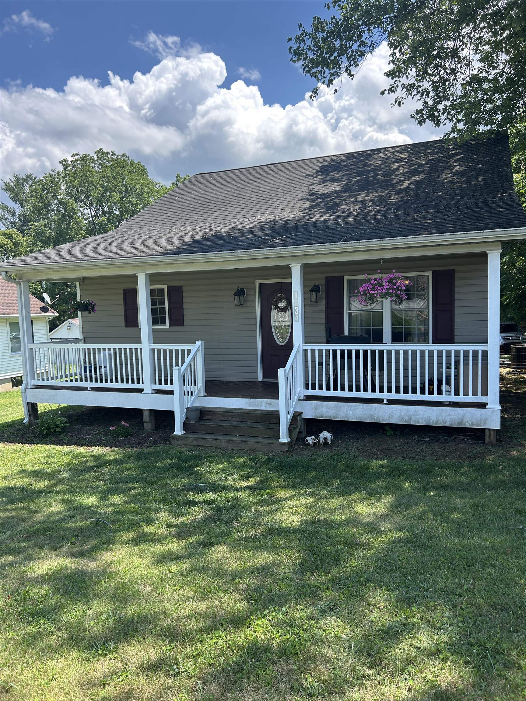 1834 LYNDHURST RD, WAYNESBORO, Virginia 22980, 3 Bedrooms Bedrooms, ,2 BathroomsBathrooms,Residential,1834 LYNDHURST RD,679348 MLS # 679348