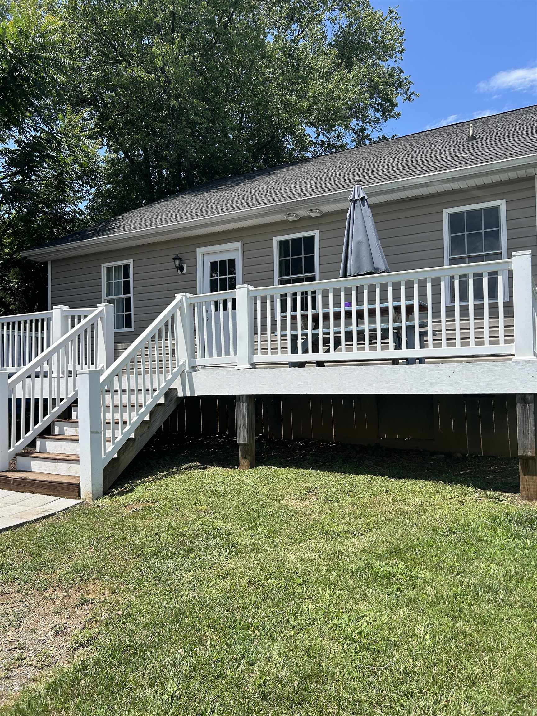 1834 LYNDHURST RD, WAYNESBORO, Virginia 22980, 3 Bedrooms Bedrooms, ,2 BathroomsBathrooms,Residential,1834 LYNDHURST RD,679348 MLS # 679348 1834 LYNDHURST RD, WAYNESBORO, Virginia 22980, 3 Bedrooms Bedrooms, ,2 BathroomsBathrooms,Residential,1834 LYNDHURST RD,679348 MLS # 679348