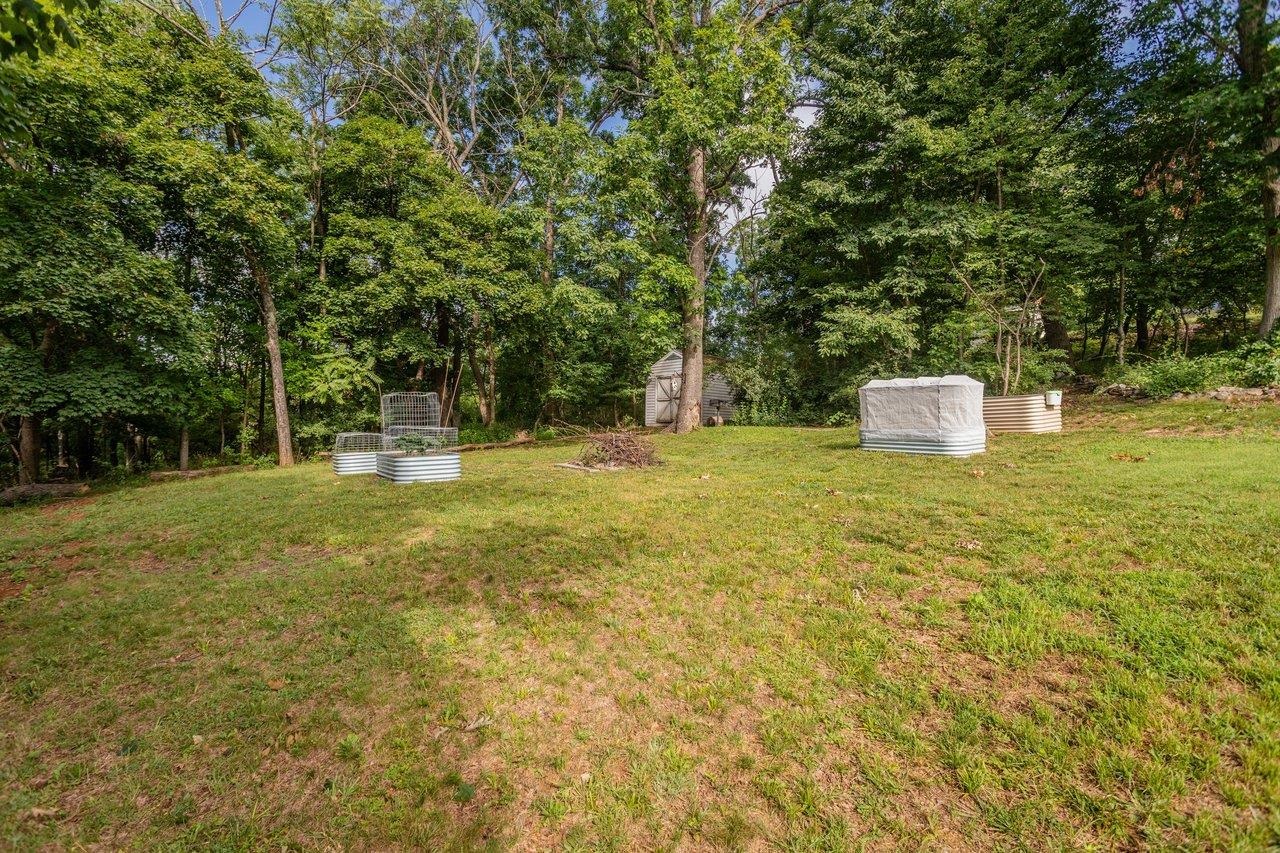 585 HILLTOP DR, STAUNTON, Virginia 24401, 5 Bedrooms Bedrooms, ,2 BathroomsBathrooms,Residential,585 HILLTOP DR,679350 MLS # 679350 585 HILLTOP DR, STAUNTON, Virginia 24401, 5 Bedrooms Bedrooms, ,2 BathroomsBathrooms,Residential,585 HILLTOP DR,679350 MLS # 679350