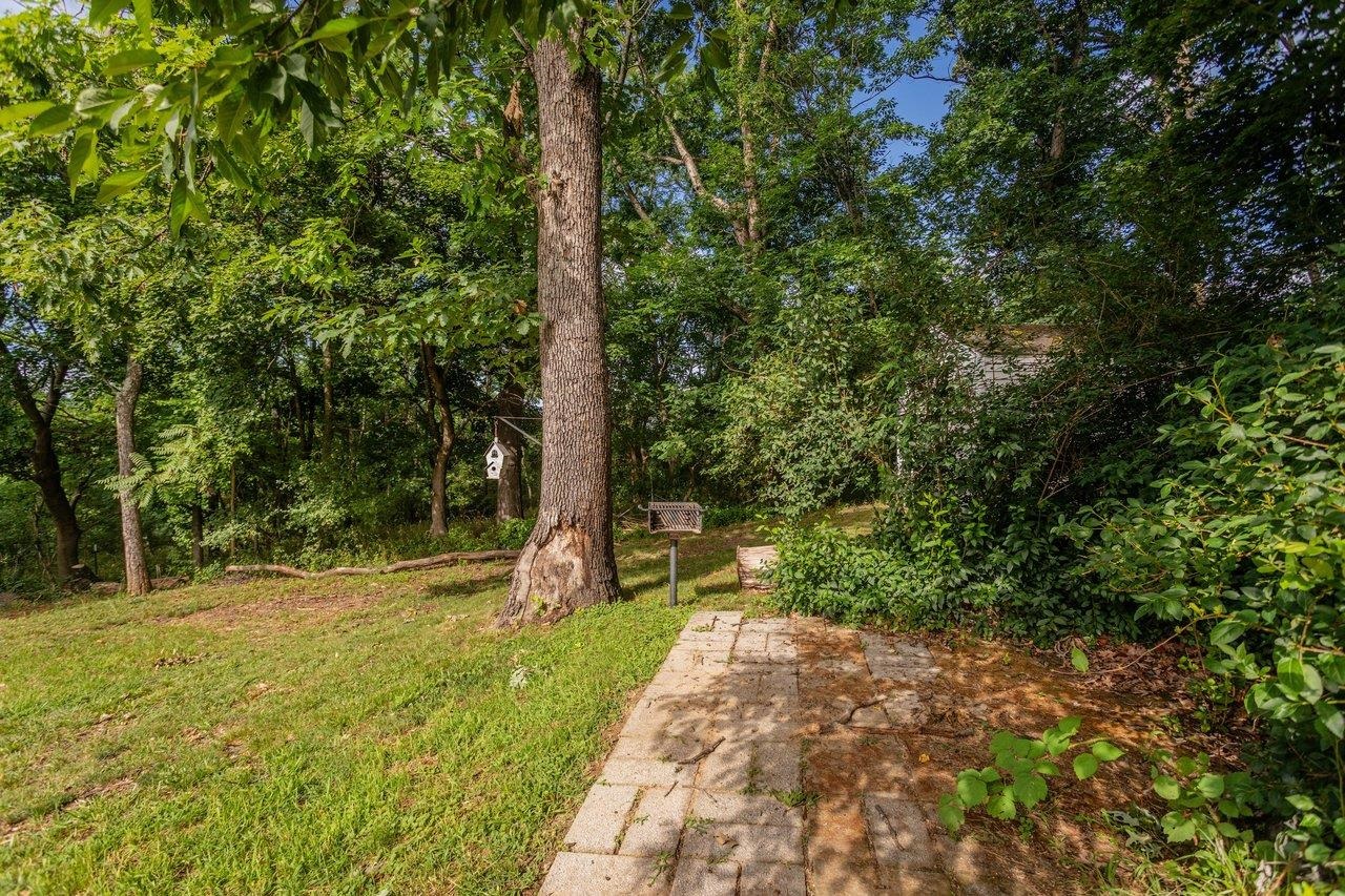 585 HILLTOP DR, STAUNTON, Virginia 24401, 5 Bedrooms Bedrooms, ,2 BathroomsBathrooms,Residential,585 HILLTOP DR,679350 MLS # 679350 585 HILLTOP DR, STAUNTON, Virginia 24401, 5 Bedrooms Bedrooms, ,2 BathroomsBathrooms,Residential,585 HILLTOP DR,679350 MLS # 679350