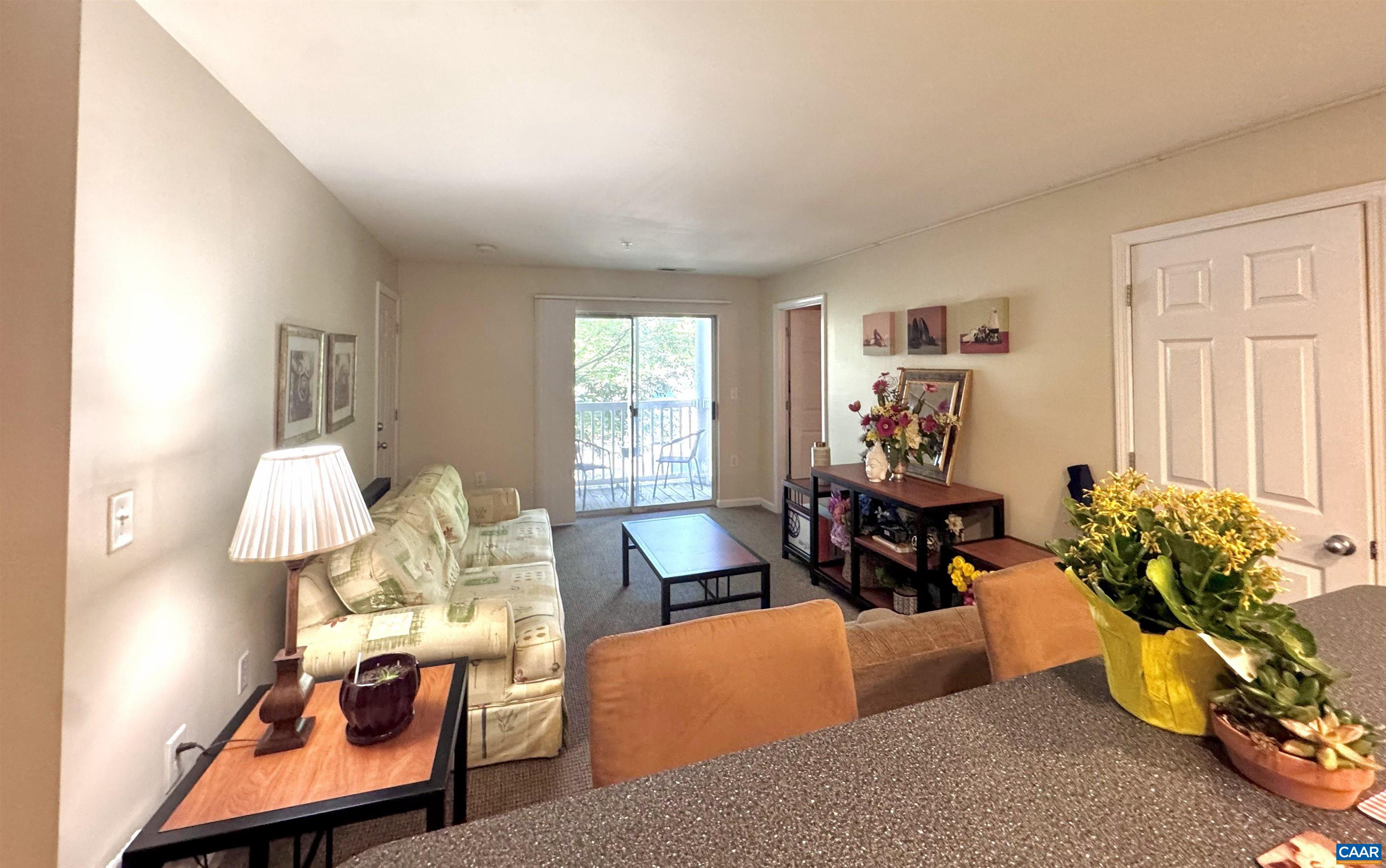 195 YELLOWSTONE DR, CHARLOTTESVILLE, Virginia 22903, 4 Bedrooms Bedrooms, ,4 BathroomsBathrooms,Residential,195 YELLOWSTONE DR,679357 MLS # 679357