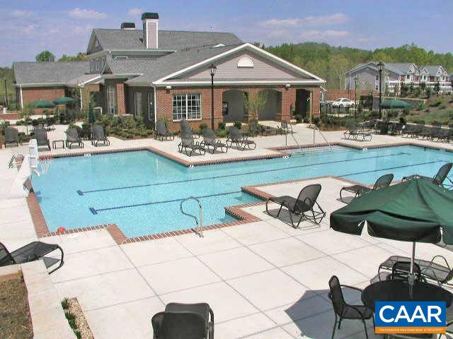 195 YELLOWSTONE DR, CHARLOTTESVILLE, Virginia 22903, 4 Bedrooms Bedrooms, ,4 BathroomsBathrooms,Residential,195 YELLOWSTONE DR,679357 MLS # 679357