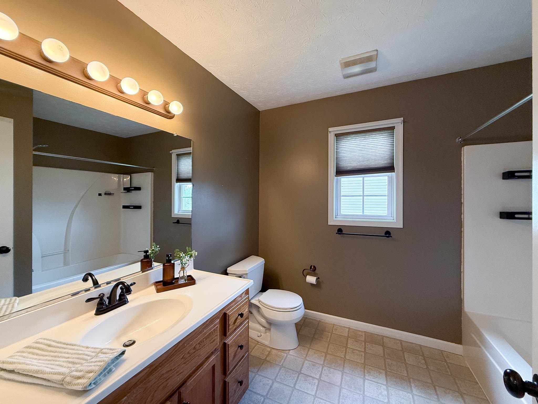 121 SUGAR MILL LN, WEYERS CAVE, Virginia 24486, 5 Bedrooms Bedrooms, ,3 BathroomsBathrooms,Residential,121 SUGAR MILL LN,679359 MLS # 679359 121 SUGAR MILL LN, WEYERS CAVE, Virginia 24486, 5 Bedrooms Bedrooms, ,3 BathroomsBathrooms,Residential,121 SUGAR MILL LN,679359 MLS # 679359