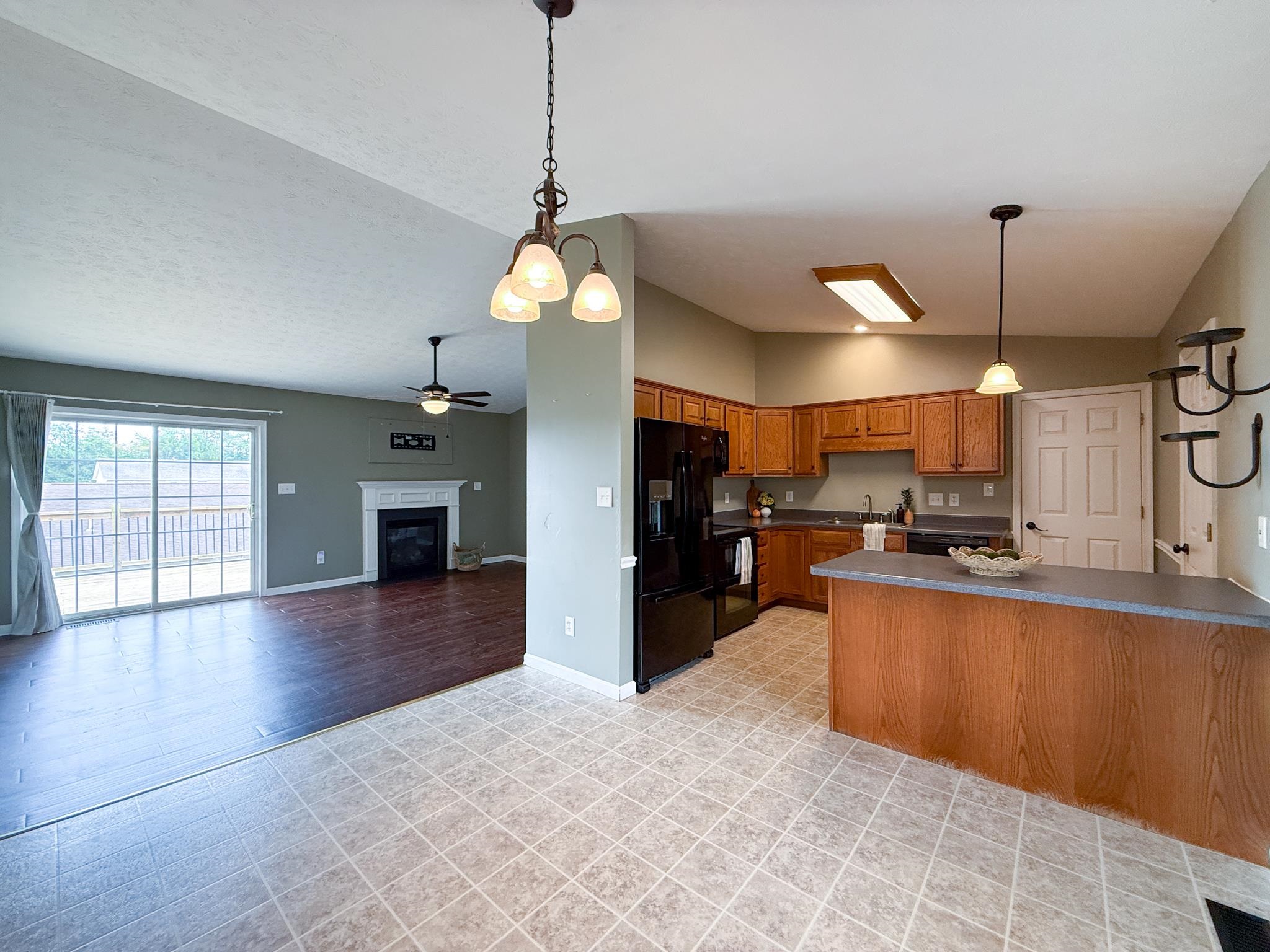 121 SUGAR MILL LN, WEYERS CAVE, Virginia 24486, 5 Bedrooms Bedrooms, ,3 BathroomsBathrooms,Residential,121 SUGAR MILL LN,679359 MLS # 679359 121 SUGAR MILL LN, WEYERS CAVE, Virginia 24486, 5 Bedrooms Bedrooms, ,3 BathroomsBathrooms,Residential,121 SUGAR MILL LN,679359 MLS # 679359