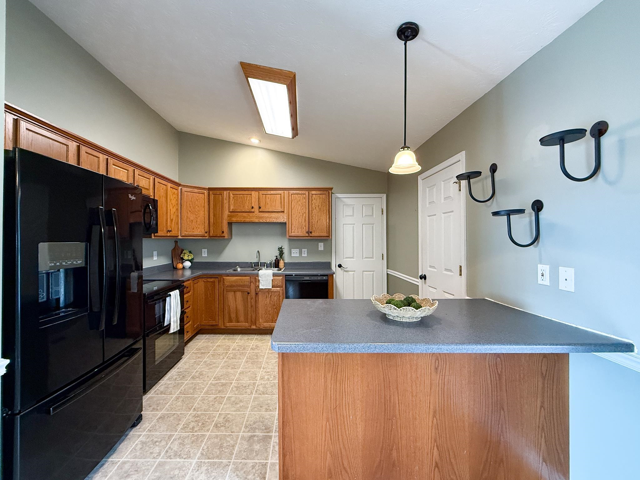 121 SUGAR MILL LN, WEYERS CAVE, Virginia 24486, 5 Bedrooms Bedrooms, ,3 BathroomsBathrooms,Residential,121 SUGAR MILL LN,679359 MLS # 679359 121 SUGAR MILL LN, WEYERS CAVE, Virginia 24486, 5 Bedrooms Bedrooms, ,3 BathroomsBathrooms,Residential,121 SUGAR MILL LN,679359 MLS # 679359