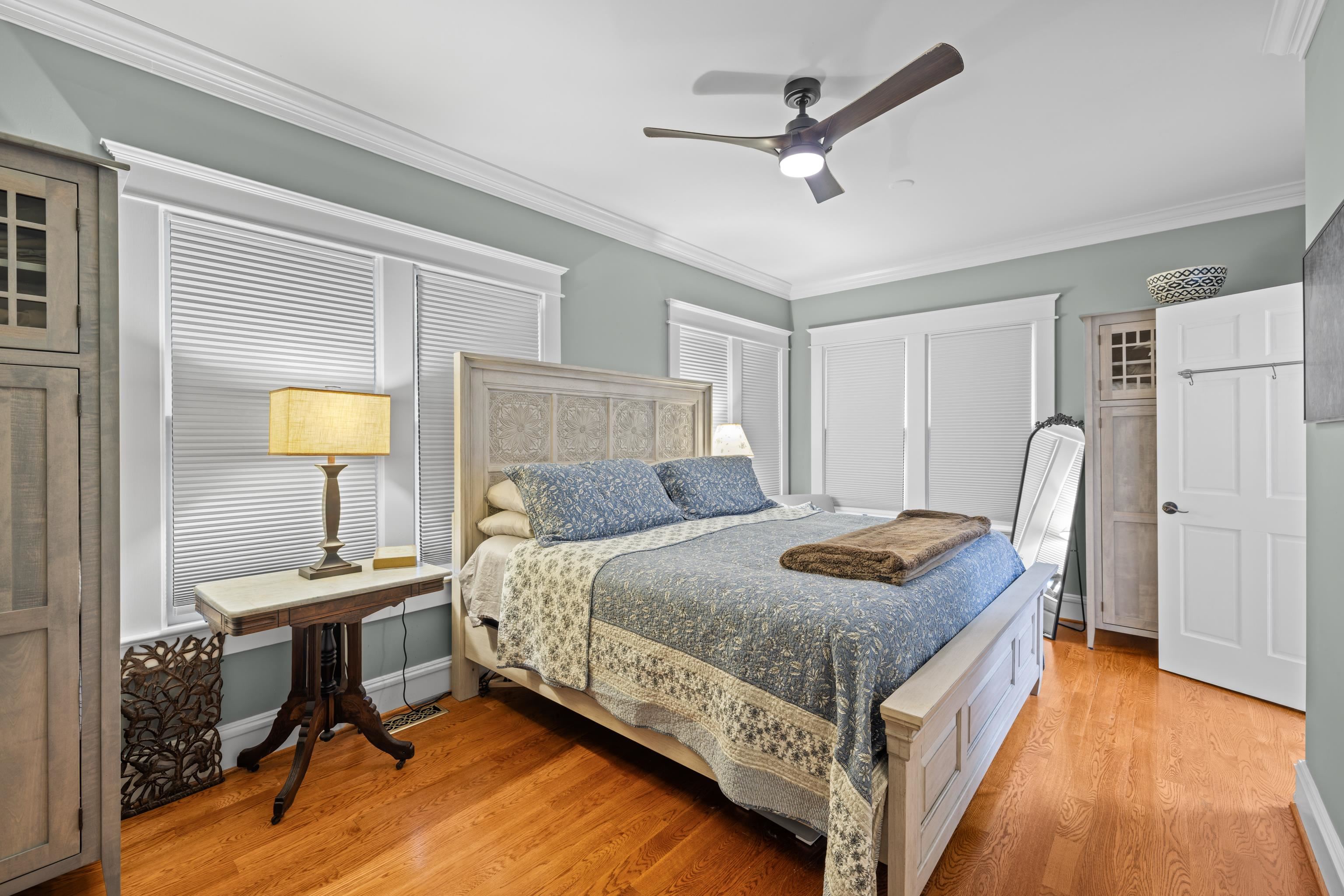 325 N NEW ST, STAUNTON, Virginia 24401, 4 Bedrooms Bedrooms, ,2 BathroomsBathrooms,Residential,325 N NEW ST,679361 MLS # 679361 325 N NEW ST, STAUNTON, Virginia 24401, 4 Bedrooms Bedrooms, ,2 BathroomsBathrooms,Residential,325 N NEW ST,679361 MLS # 679361