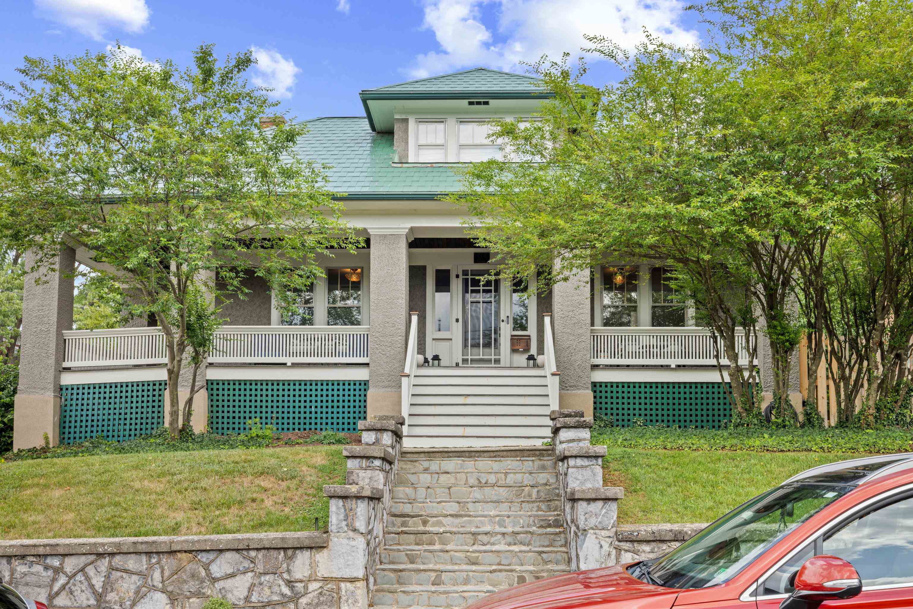 325 N NEW ST, STAUNTON, Virginia 24401, 4 Bedrooms Bedrooms, ,2 BathroomsBathrooms,Residential,325 N NEW ST,679361 MLS # 679361 325 N NEW ST, STAUNTON, Virginia 24401, 4 Bedrooms Bedrooms, ,2 BathroomsBathrooms,Residential,325 N NEW ST,679361 MLS # 679361