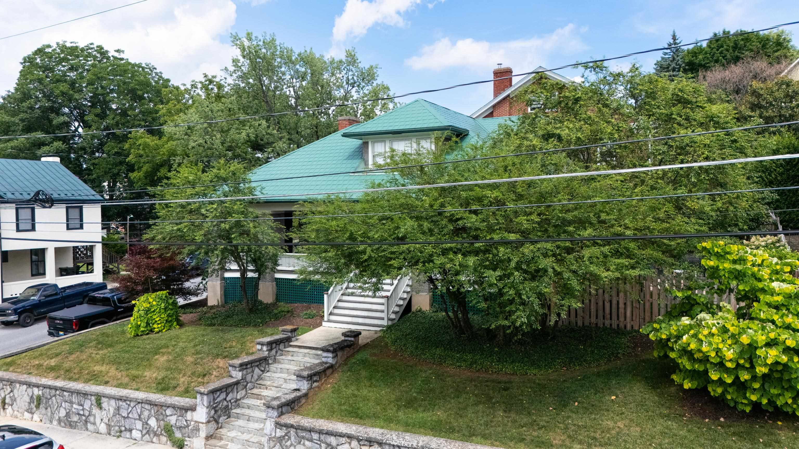 325 N NEW ST, STAUNTON, Virginia 24401, 4 Bedrooms Bedrooms, ,2 BathroomsBathrooms,Residential,325 N NEW ST,679361 MLS # 679361 325 N NEW ST, STAUNTON, Virginia 24401, 4 Bedrooms Bedrooms, ,2 BathroomsBathrooms,Residential,325 N NEW ST,679361 MLS # 679361