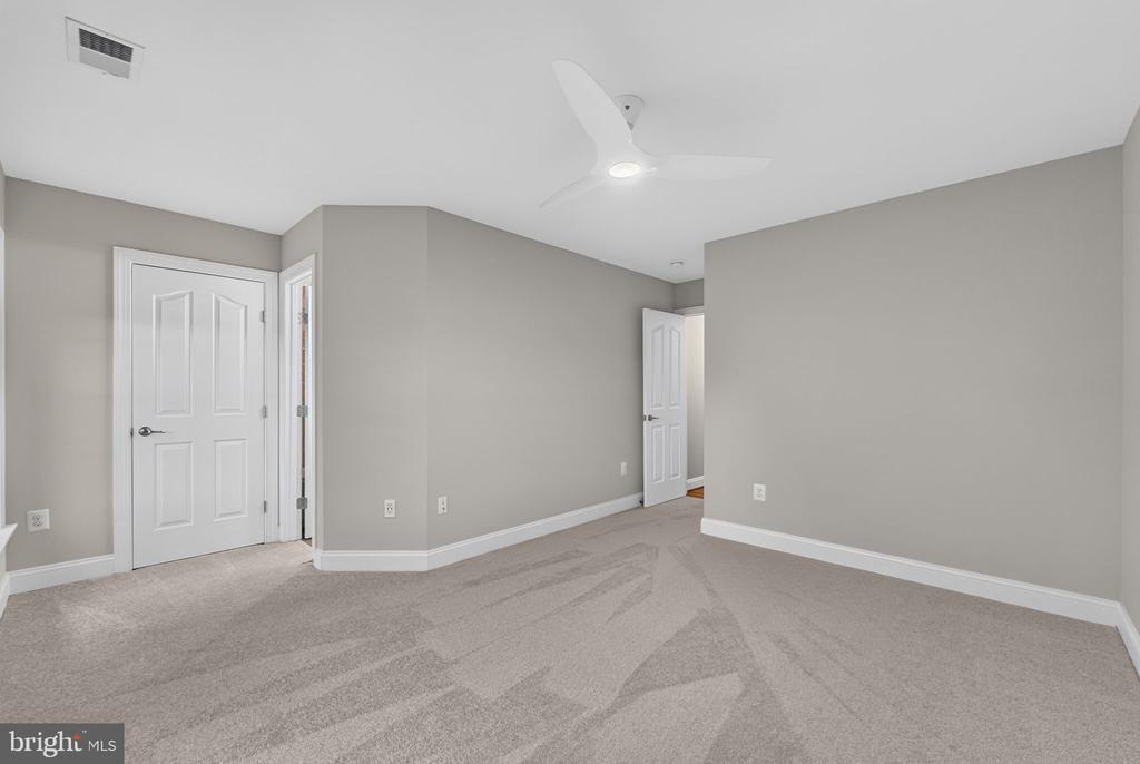 6729 BREEZY DR, WARRENTON, Virginia 20187, 4 Bedrooms Bedrooms, ,5 BathroomsBathrooms,Residential,6729 BREEZY DR,VAFQ2022716 MLS # VAFQ2022716 6729 BREEZY DR, WARRENTON, Virginia 20187, 4 Bedrooms Bedrooms, ,5 BathroomsBathrooms,Residential,6729 BREEZY DR,VAFQ2022716 MLS # VAFQ2022716