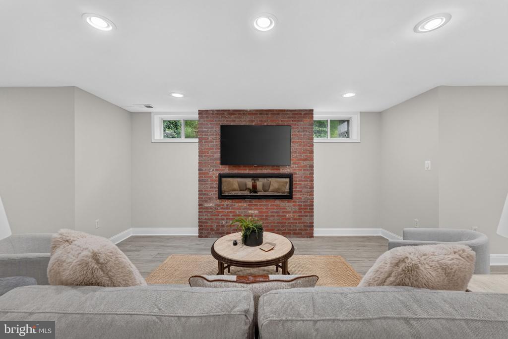 6729 BREEZY DR, WARRENTON, Virginia 20187, 4 Bedrooms Bedrooms, ,5 BathroomsBathrooms,Residential,6729 BREEZY DR,VAFQ2022716 MLS # VAFQ2022716 6729 BREEZY DR, WARRENTON, Virginia 20187, 4 Bedrooms Bedrooms, ,5 BathroomsBathrooms,Residential,6729 BREEZY DR,VAFQ2022716 MLS # VAFQ2022716