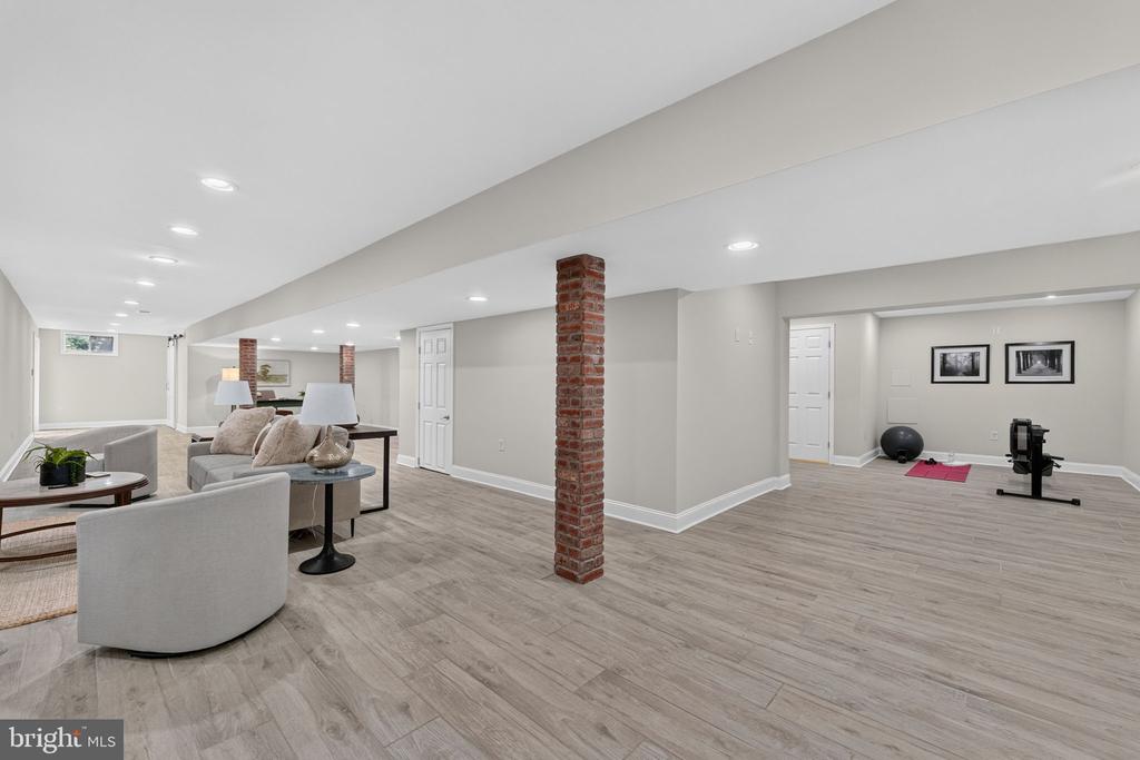 6729 BREEZY DR, WARRENTON, Virginia 20187, 4 Bedrooms Bedrooms, ,5 BathroomsBathrooms,Residential,6729 BREEZY DR,VAFQ2022716 MLS # VAFQ2022716 6729 BREEZY DR, WARRENTON, Virginia 20187, 4 Bedrooms Bedrooms, ,5 BathroomsBathrooms,Residential,6729 BREEZY DR,VAFQ2022716 MLS # VAFQ2022716