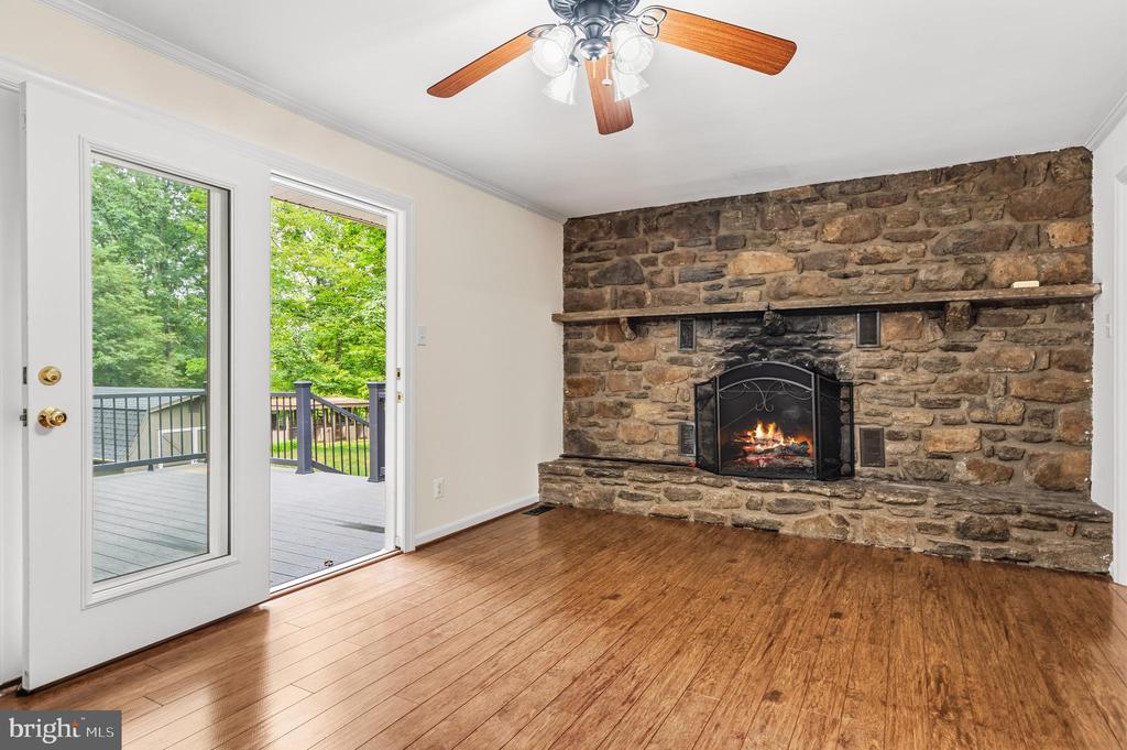 9808 TIMBER HTS, MARSHALL, Virginia 20115, 4 Bedrooms Bedrooms, ,3 BathroomsBathrooms,Residential,9808 TIMBER HTS,VAFQ2022790 MLS # VAFQ2022790 9808 TIMBER HTS, MARSHALL, Virginia 20115, 4 Bedrooms Bedrooms, ,3 BathroomsBathrooms,Residential,9808 TIMBER HTS,VAFQ2022790 MLS # VAFQ2022790