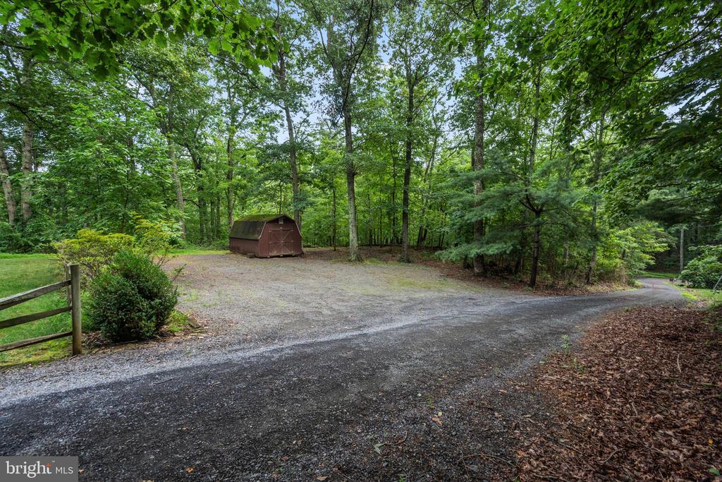 9808 TIMBER HTS, MARSHALL, Virginia 20115, 4 Bedrooms Bedrooms, ,3 BathroomsBathrooms,Residential,9808 TIMBER HTS,VAFQ2022790 MLS # VAFQ2022790 9808 TIMBER HTS, MARSHALL, Virginia 20115, 4 Bedrooms Bedrooms, ,3 BathroomsBathrooms,Residential,9808 TIMBER HTS,VAFQ2022790 MLS # VAFQ2022790