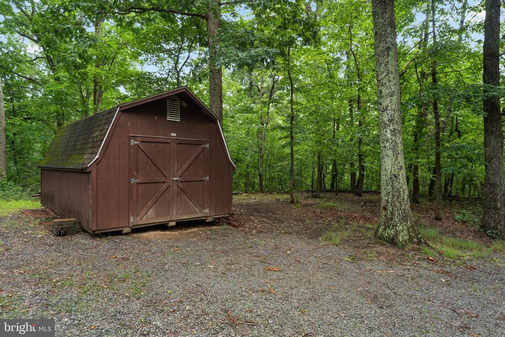 9808 TIMBER HTS, MARSHALL, Virginia 20115, 4 Bedrooms Bedrooms, ,3 BathroomsBathrooms,Residential,9808 TIMBER HTS,VAFQ2022790 MLS # VAFQ2022790 9808 TIMBER HTS, MARSHALL, Virginia 20115, 4 Bedrooms Bedrooms, ,3 BathroomsBathrooms,Residential,9808 TIMBER HTS,VAFQ2022790 MLS # VAFQ2022790
