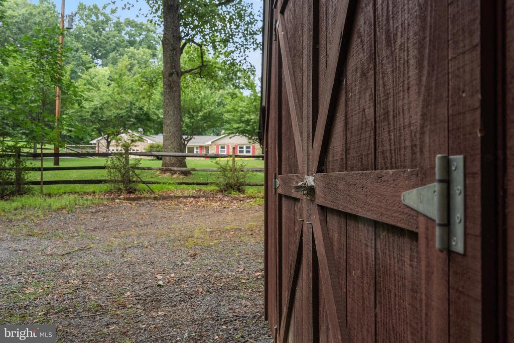 9808 TIMBER HTS, MARSHALL, Virginia 20115, 4 Bedrooms Bedrooms, ,3 BathroomsBathrooms,Residential,9808 TIMBER HTS,VAFQ2022790 MLS # VAFQ2022790 9808 TIMBER HTS, MARSHALL, Virginia 20115, 4 Bedrooms Bedrooms, ,3 BathroomsBathrooms,Residential,9808 TIMBER HTS,VAFQ2022790 MLS # VAFQ2022790