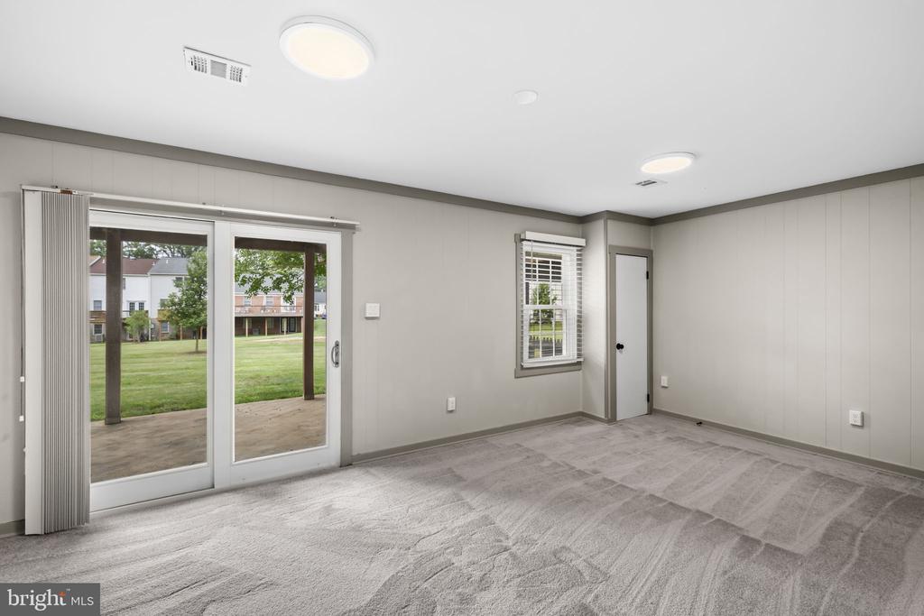 210 LEEDS CT E, WARRENTON, Virginia 20186, 3 Bedrooms Bedrooms, ,2 BathroomsBathrooms,Residential,210 LEEDS CT E,VAFQ2022878 MLS # VAFQ2022878