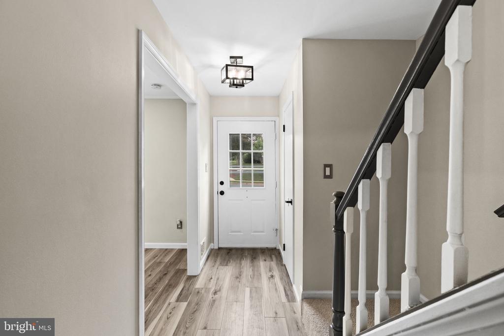 210 LEEDS CT E, WARRENTON, Virginia 20186, 3 Bedrooms Bedrooms, ,2 BathroomsBathrooms,Residential,210 LEEDS CT E,VAFQ2022878 MLS # VAFQ2022878