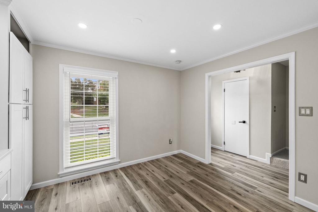 210 LEEDS CT E, WARRENTON, Virginia 20186, 3 Bedrooms Bedrooms, ,2 BathroomsBathrooms,Residential,210 LEEDS CT E,VAFQ2022878 MLS # VAFQ2022878