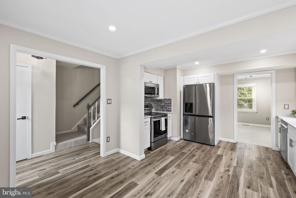 210 LEEDS CT E, WARRENTON, Virginia 20186, 3 Bedrooms Bedrooms, ,2 BathroomsBathrooms,Residential,210 LEEDS CT E,VAFQ2022878 MLS # VAFQ2022878