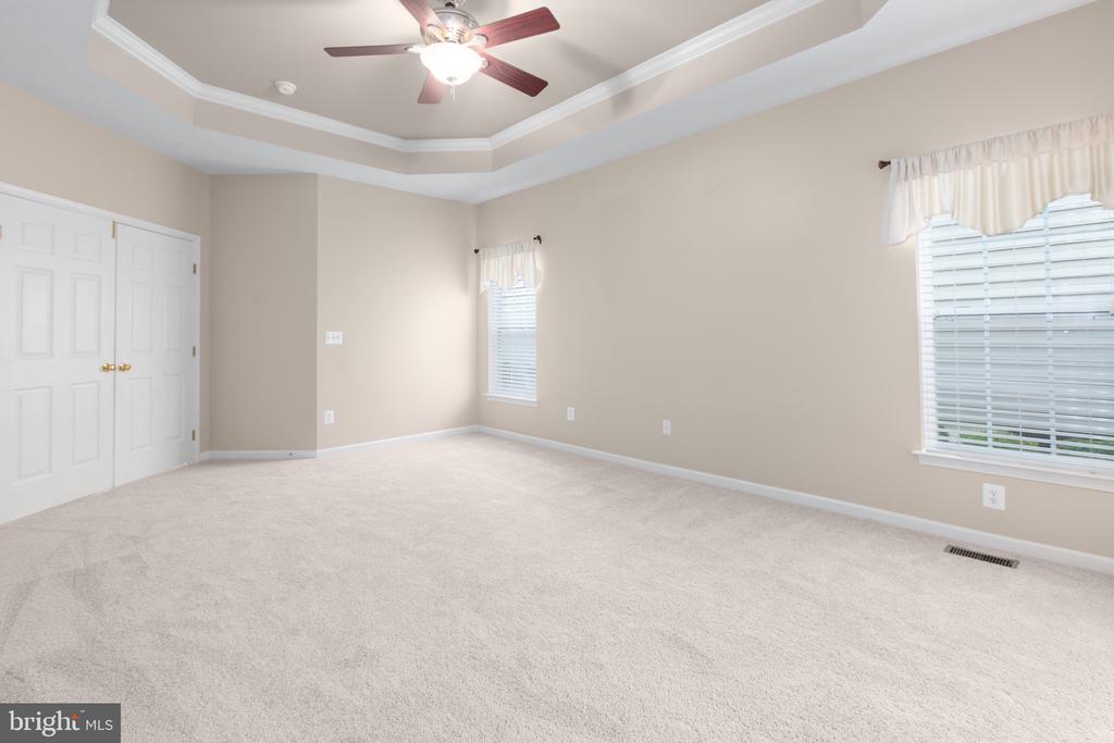 5427 E RICH MOUNTAIN WAY, FREDERICKSBURG, Virginia 22407, 3 Bedrooms Bedrooms, ,3 BathroomsBathrooms,Residential,5427 E RICH MOUNTAIN WAY,VASP2042836 MLS # VASP2042836 5427 E RICH MOUNTAIN WAY, FREDERICKSBURG, Virginia 22407, 3 Bedrooms Bedrooms, ,3 BathroomsBathrooms,Residential,5427 E RICH MOUNTAIN WAY,VASP2042836 MLS # VASP2042836