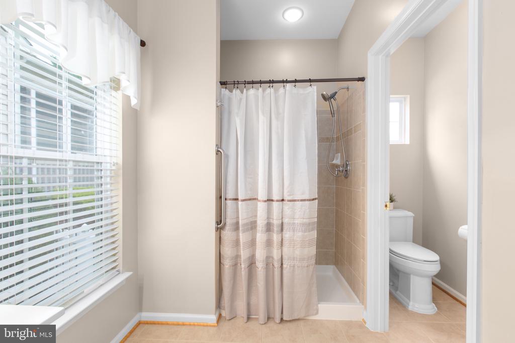 5427 E RICH MOUNTAIN WAY, FREDERICKSBURG, Virginia 22407, 3 Bedrooms Bedrooms, ,3 BathroomsBathrooms,Residential,5427 E RICH MOUNTAIN WAY,VASP2042836 MLS # VASP2042836 5427 E RICH MOUNTAIN WAY, FREDERICKSBURG, Virginia 22407, 3 Bedrooms Bedrooms, ,3 BathroomsBathrooms,Residential,5427 E RICH MOUNTAIN WAY,VASP2042836 MLS # VASP2042836