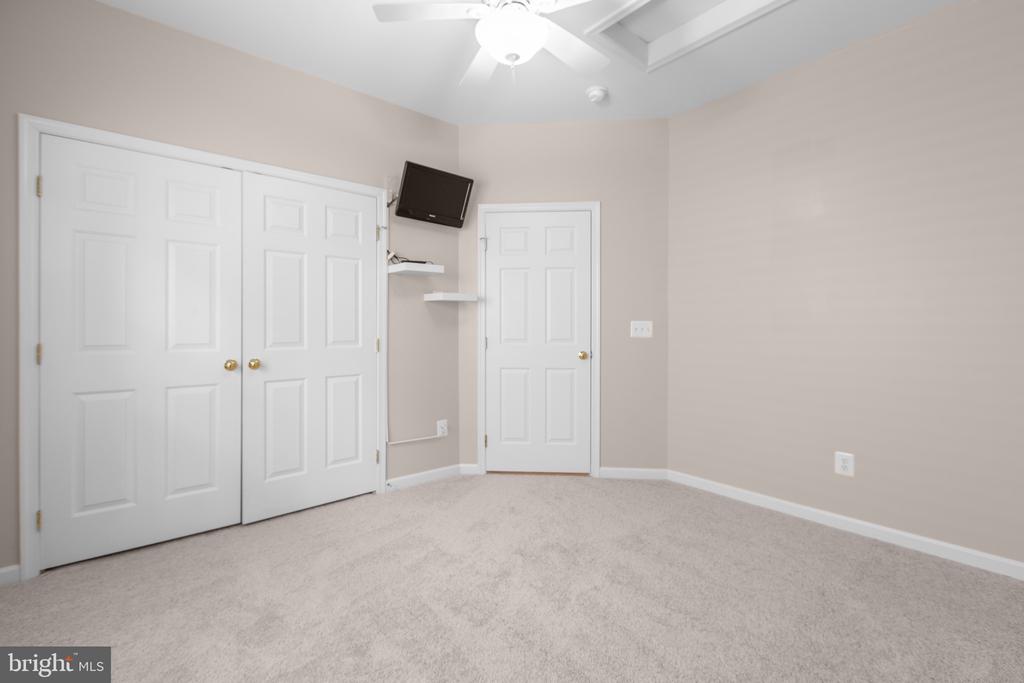 5427 E RICH MOUNTAIN WAY, FREDERICKSBURG, Virginia 22407, 3 Bedrooms Bedrooms, ,3 BathroomsBathrooms,Residential,5427 E RICH MOUNTAIN WAY,VASP2042836 MLS # VASP2042836 5427 E RICH MOUNTAIN WAY, FREDERICKSBURG, Virginia 22407, 3 Bedrooms Bedrooms, ,3 BathroomsBathrooms,Residential,5427 E RICH MOUNTAIN WAY,VASP2042836 MLS # VASP2042836