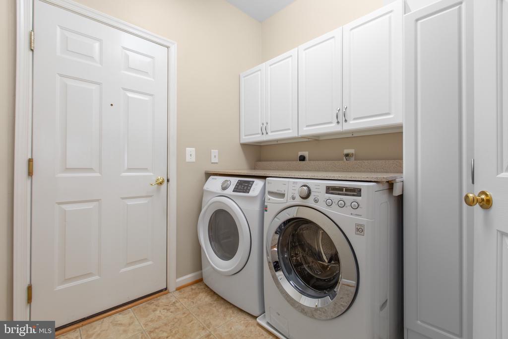 5427 E RICH MOUNTAIN WAY, FREDERICKSBURG, Virginia 22407, 3 Bedrooms Bedrooms, ,3 BathroomsBathrooms,Residential,5427 E RICH MOUNTAIN WAY,VASP2042836 MLS # VASP2042836 5427 E RICH MOUNTAIN WAY, FREDERICKSBURG, Virginia 22407, 3 Bedrooms Bedrooms, ,3 BathroomsBathrooms,Residential,5427 E RICH MOUNTAIN WAY,VASP2042836 MLS # VASP2042836