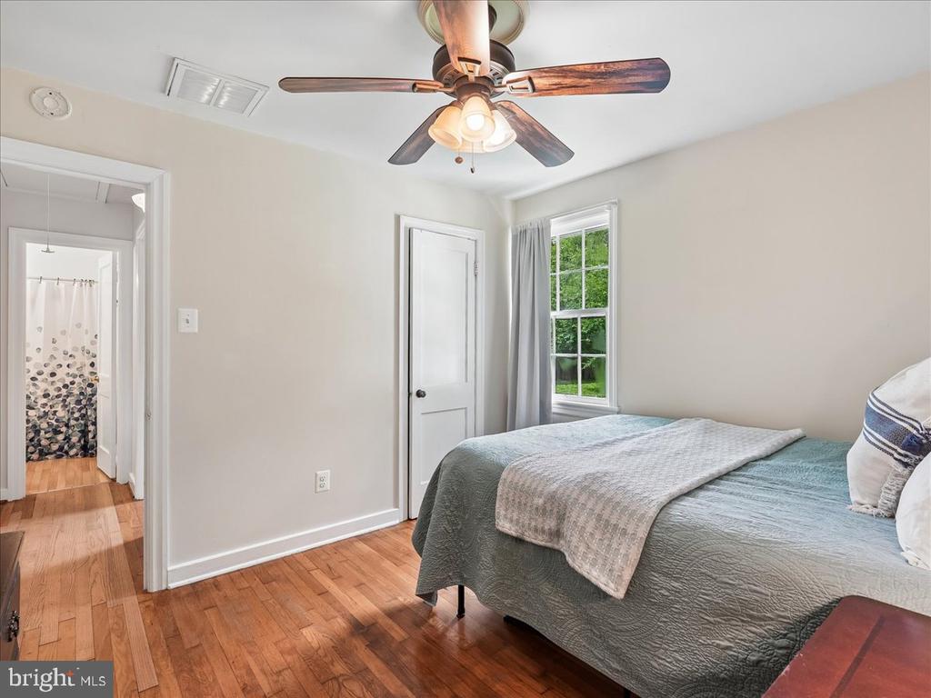 4247 WARREN ST, MARSHALL, Virginia 20115, 3 Bedrooms Bedrooms, ,2 BathroomsBathrooms,Residential,4247 WARREN ST,VAFQ2022888 MLS # VAFQ2022888 4247 WARREN ST, MARSHALL, Virginia 20115, 3 Bedrooms Bedrooms, ,2 BathroomsBathrooms,Residential,4247 WARREN ST,VAFQ2022888 MLS # VAFQ2022888