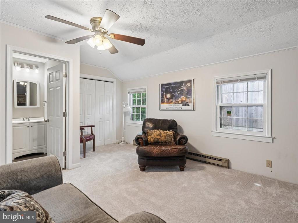 4247 WARREN ST, MARSHALL, Virginia 20115, 3 Bedrooms Bedrooms, ,2 BathroomsBathrooms,Residential,4247 WARREN ST,VAFQ2022888 MLS # VAFQ2022888 4247 WARREN ST, MARSHALL, Virginia 20115, 3 Bedrooms Bedrooms, ,2 BathroomsBathrooms,Residential,4247 WARREN ST,VAFQ2022888 MLS # VAFQ2022888