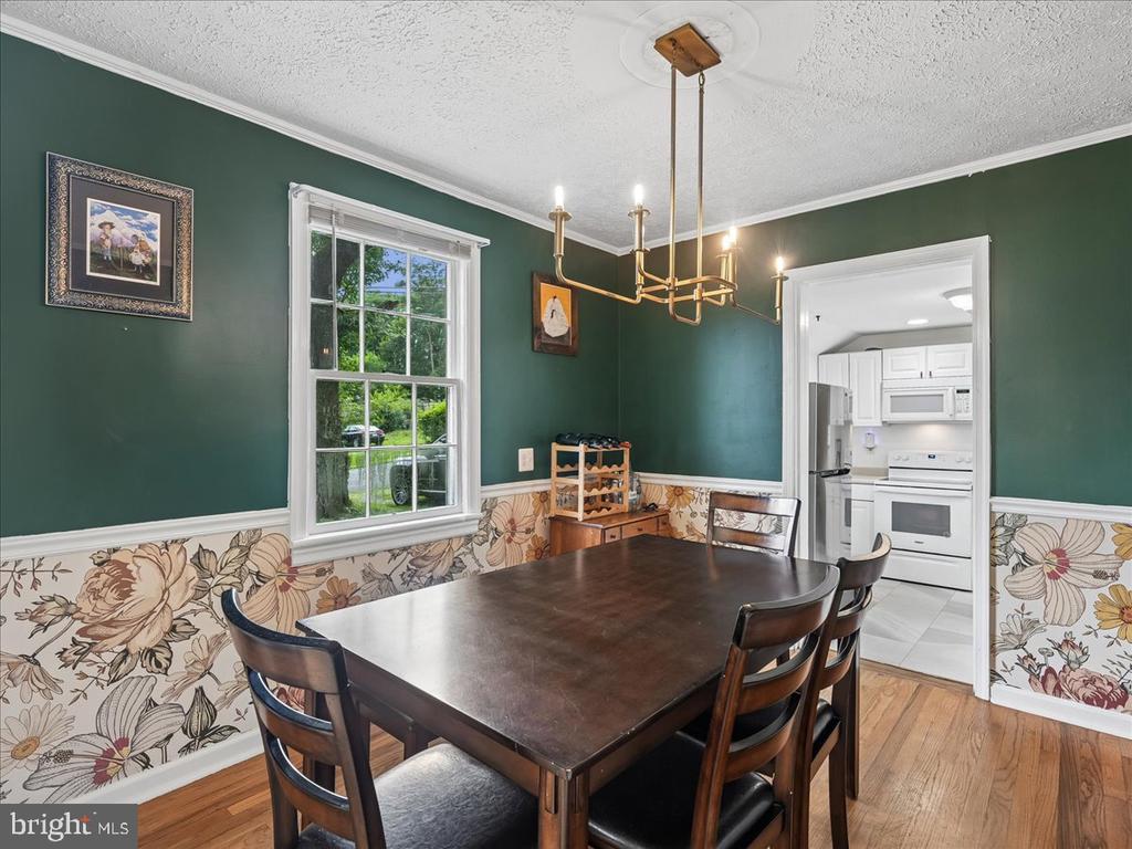 4247 WARREN ST, MARSHALL, Virginia 20115, 3 Bedrooms Bedrooms, ,2 BathroomsBathrooms,Residential,4247 WARREN ST,VAFQ2022888 MLS # VAFQ2022888 4247 WARREN ST, MARSHALL, Virginia 20115, 3 Bedrooms Bedrooms, ,2 BathroomsBathrooms,Residential,4247 WARREN ST,VAFQ2022888 MLS # VAFQ2022888