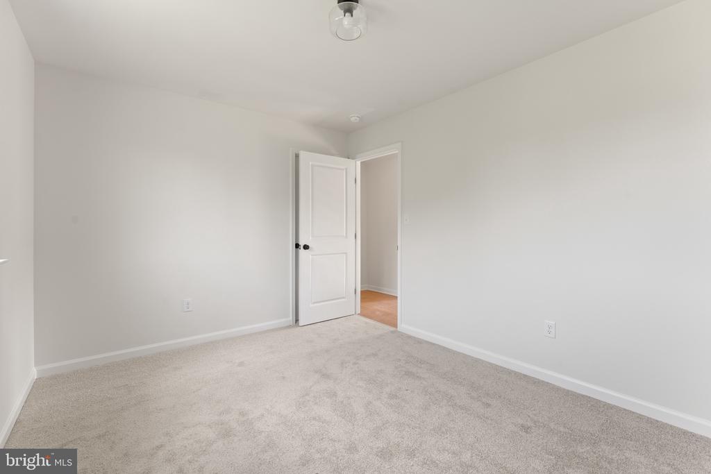 15361 RIDGE RD, GORDONSVILLE, Virginia 22942, 5 Bedrooms Bedrooms, ,4 BathroomsBathrooms,Residential,15361 RIDGE RD,VAOR2014648 MLS # VAOR2014648