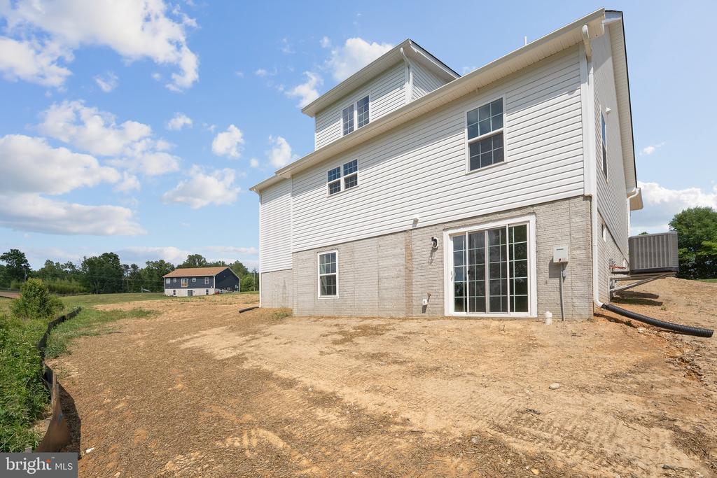 15361 RIDGE RD, GORDONSVILLE, Virginia 22942, 5 Bedrooms Bedrooms, ,4 BathroomsBathrooms,Residential,15361 RIDGE RD,VAOR2014648 MLS # VAOR2014648