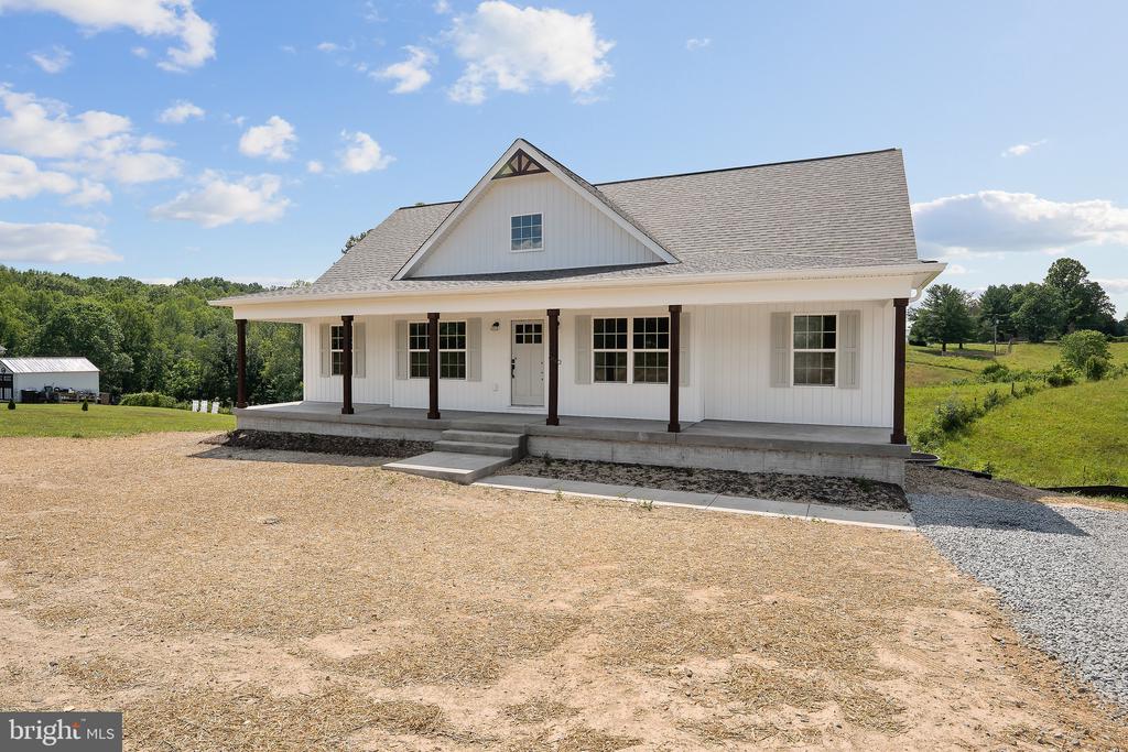 15361 RIDGE RD, GORDONSVILLE, Virginia 22942, 5 Bedrooms Bedrooms, ,4 BathroomsBathrooms,Residential,15361 RIDGE RD,VAOR2014648 MLS # VAOR2014648
