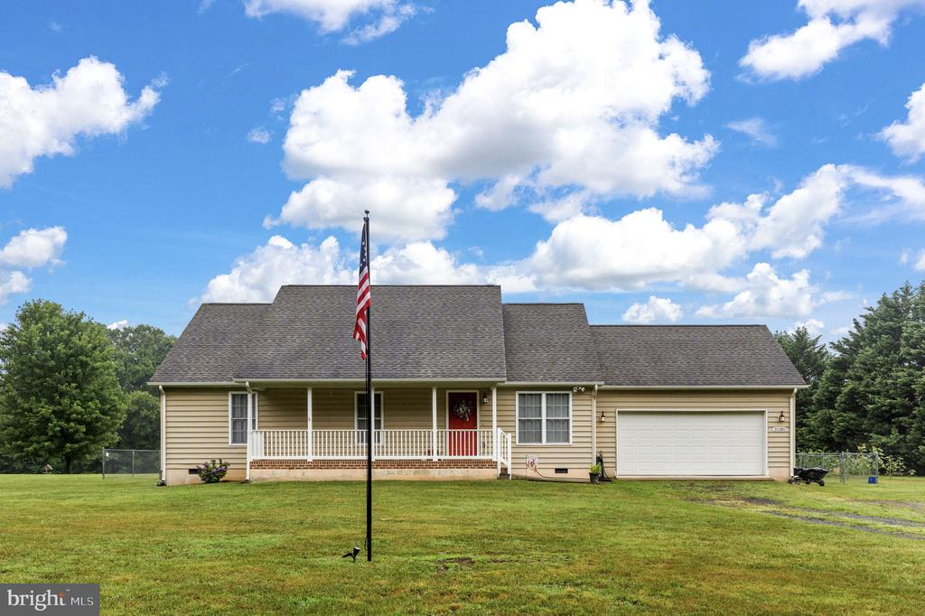 31185 PRICE RD, LOCUST GROVE, Virginia 22508, 3 Bedrooms Bedrooms, ,2 BathroomsBathrooms,Residential,31185 PRICE RD,VAOR2014584 MLS # VAOR2014584 31185 PRICE RD, LOCUST GROVE, Virginia 22508, 3 Bedrooms Bedrooms, ,2 BathroomsBathrooms,Residential,31185 PRICE RD,VAOR2014584 MLS # VAOR2014584